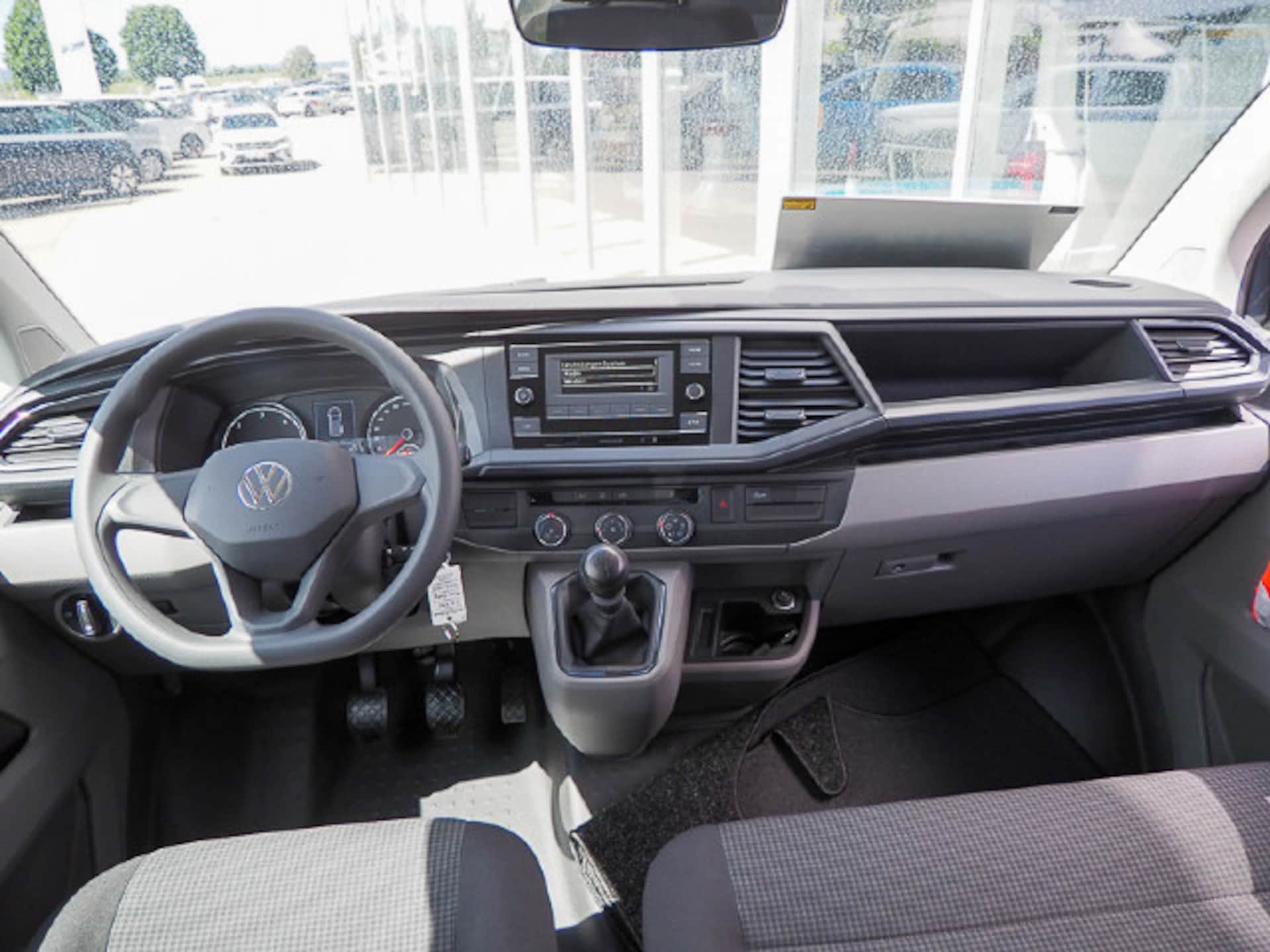 Volkswagen T6.1 Transporter Kombi kurzer Radstand