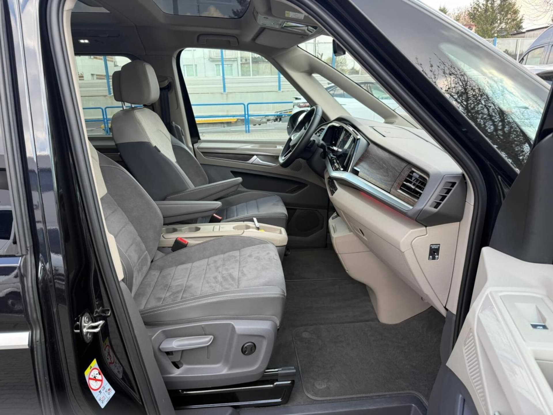 Volkswagen Multivan Style