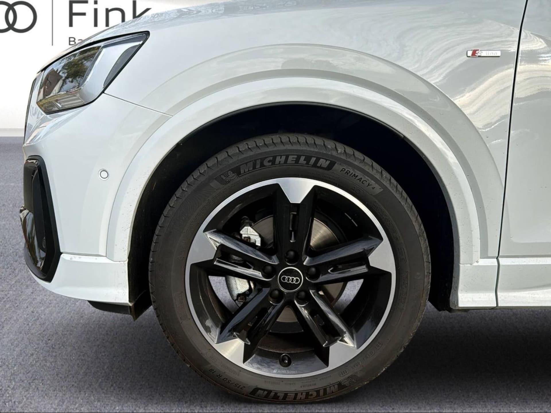 Audi Q2 S line