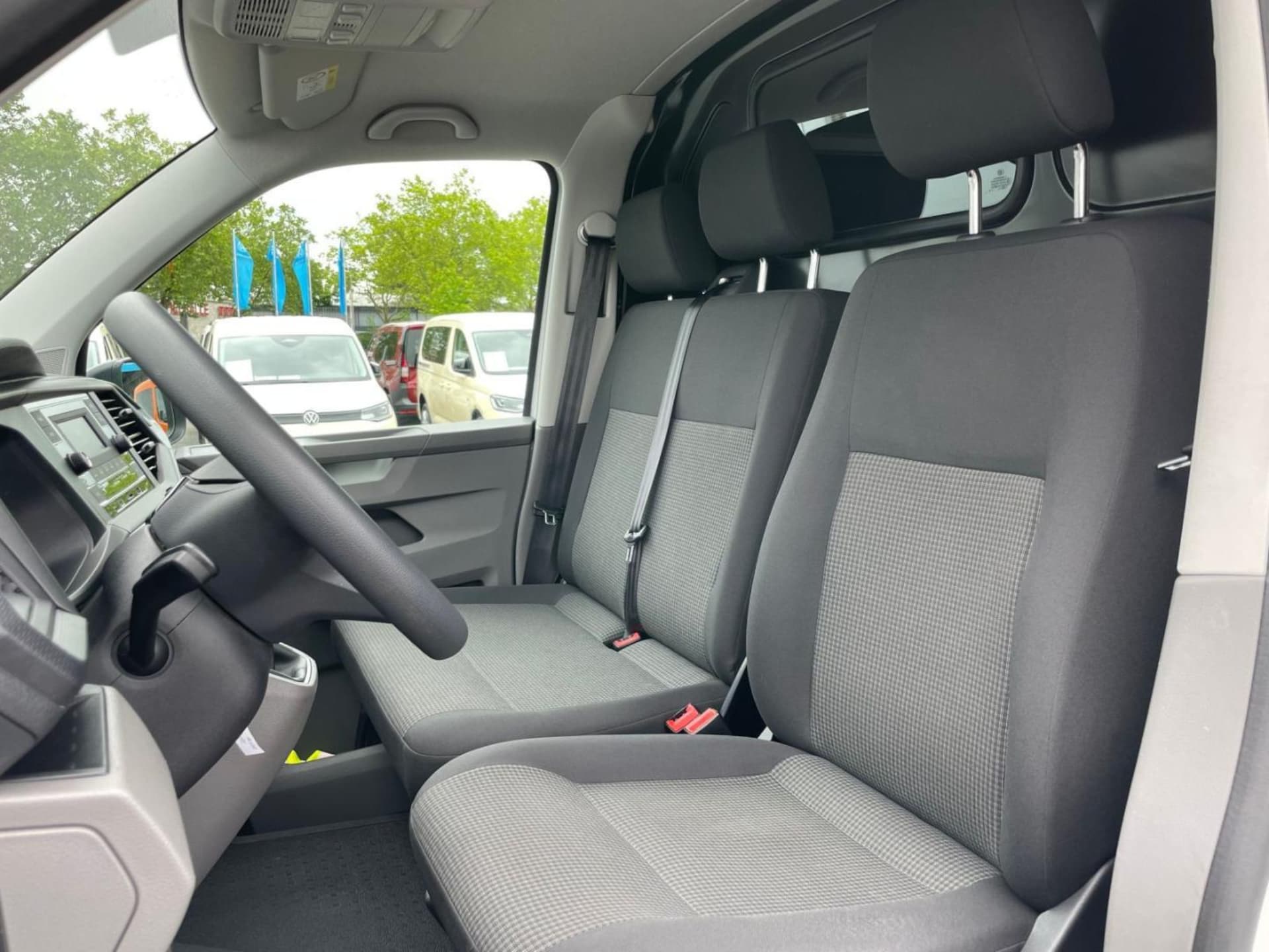 Volkswagen T6.1 Transporter Kasten kurzer Radstand
