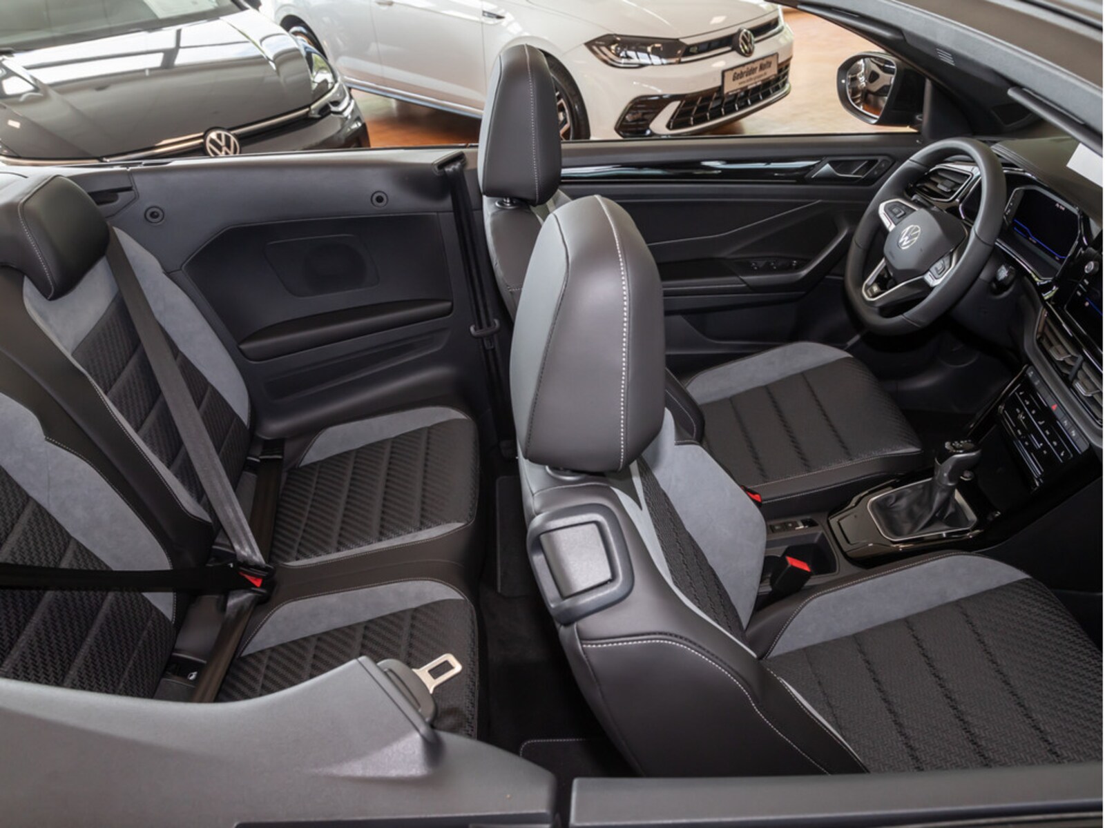 Volkswagen T-Roc Cabriolet – Bild 12