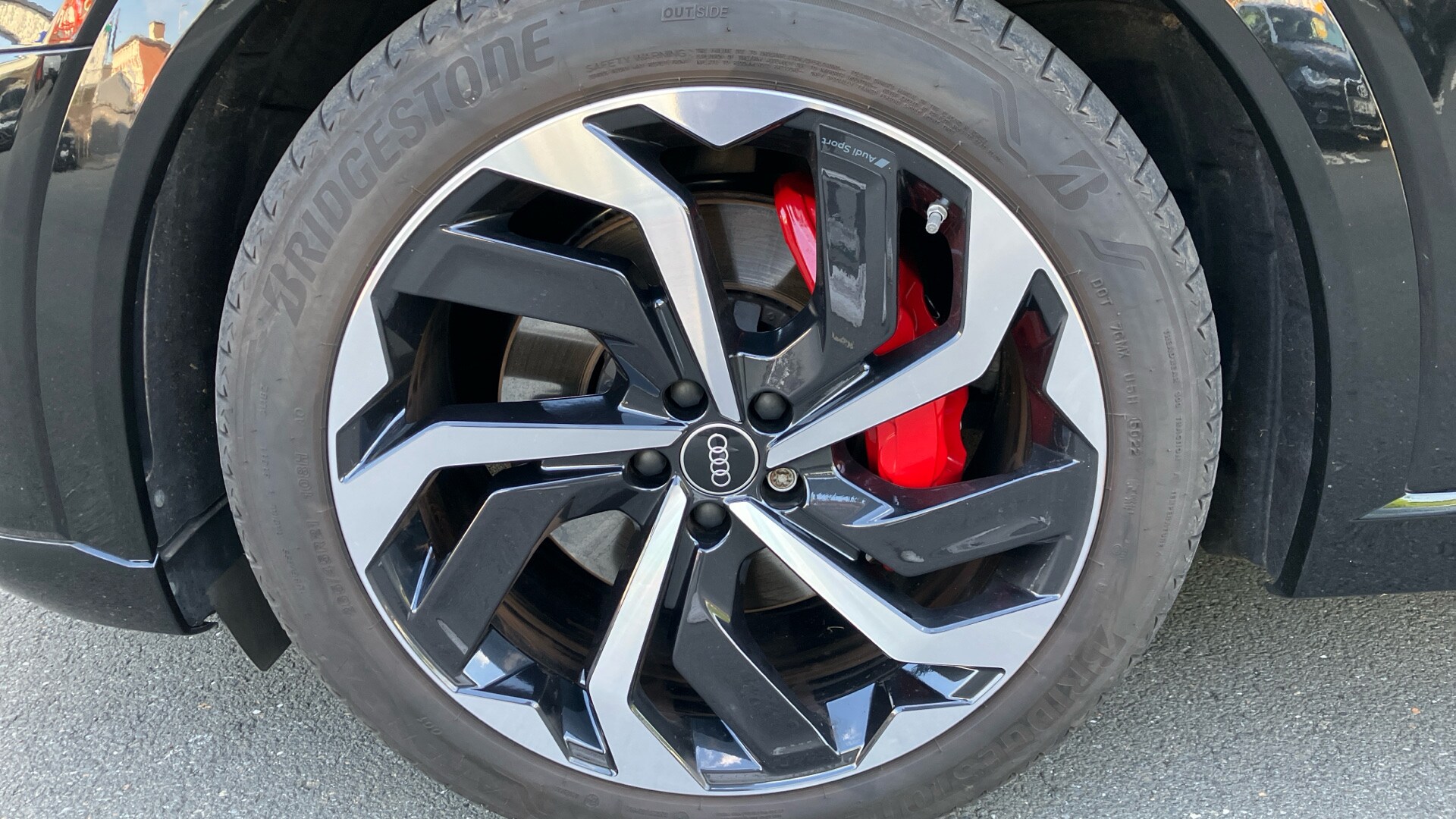 Image about Audi Q8 e-tron advanced 55 e-tron quattro