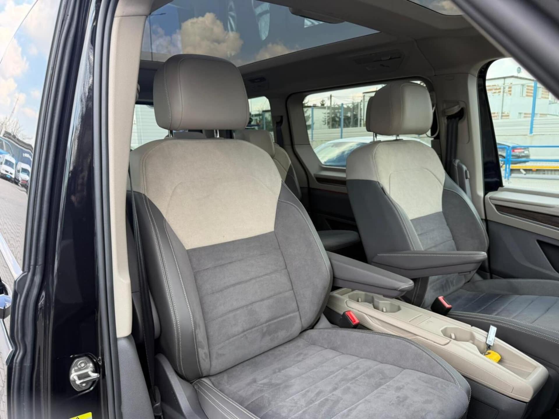 Volkswagen Multivan Style