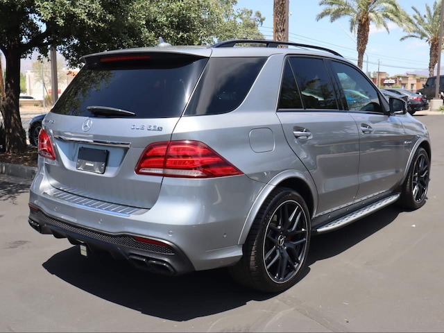 2016 Mercedes-Benz