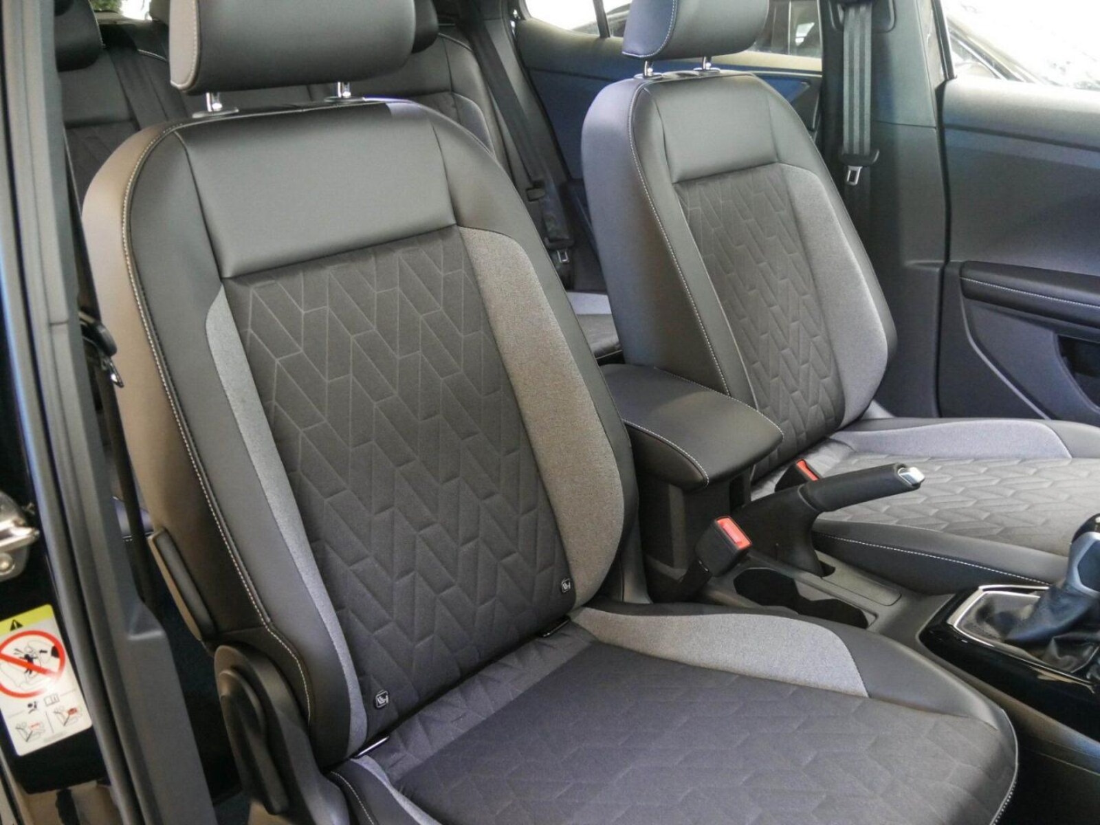 Volkswagen T-Cross – Bild 7