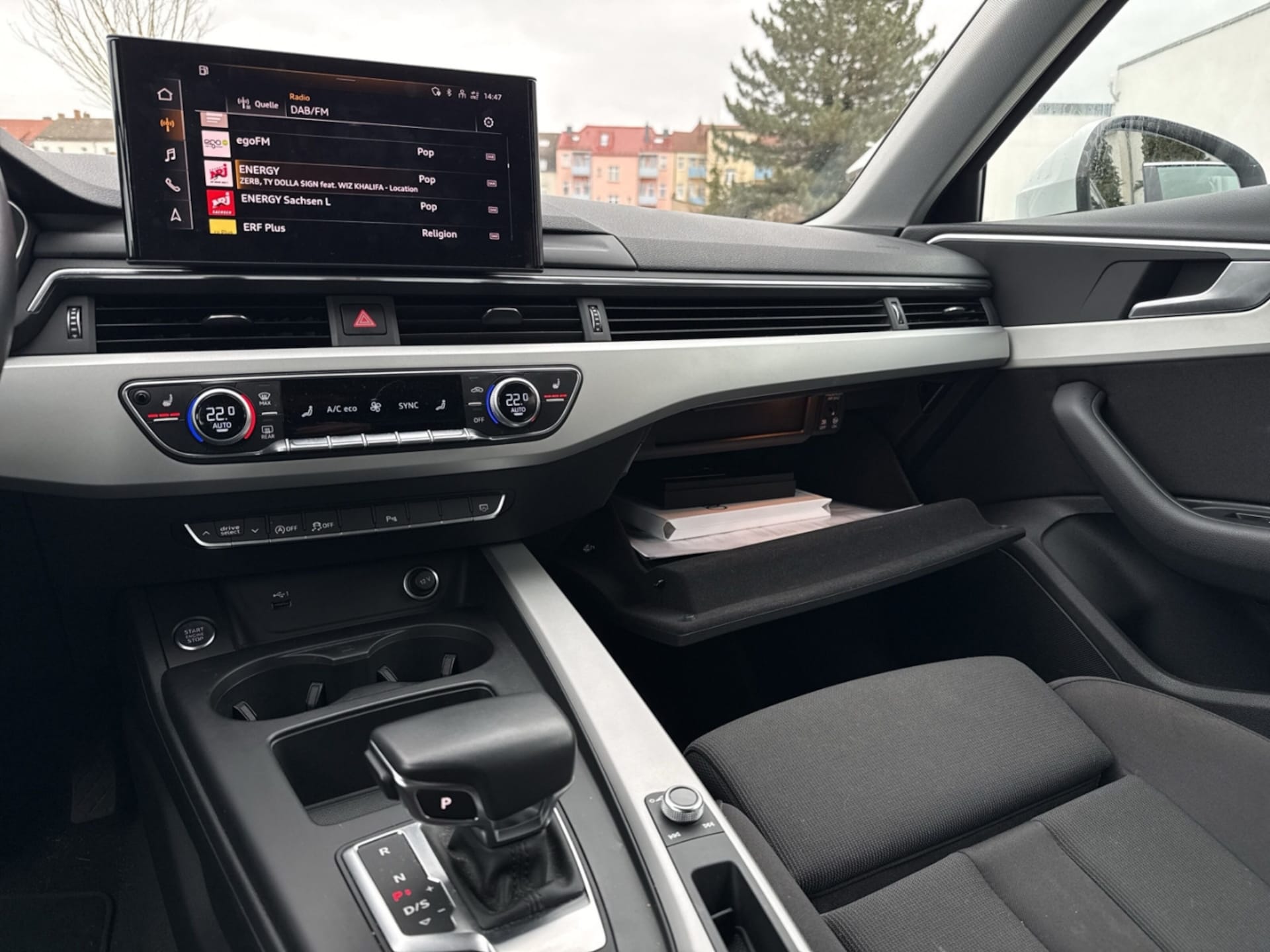 Audi A4 Avant S line