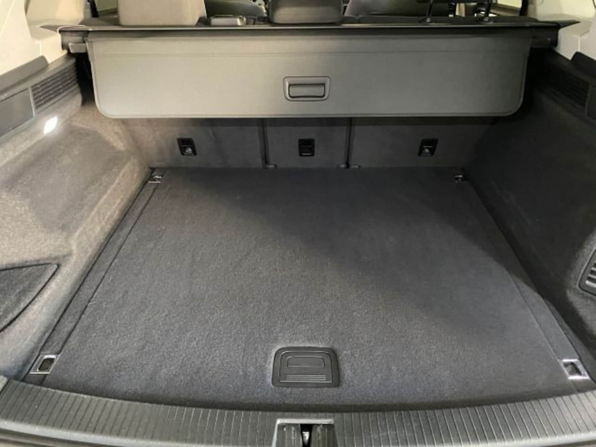 Volkswagen Touareg Basis-Modell