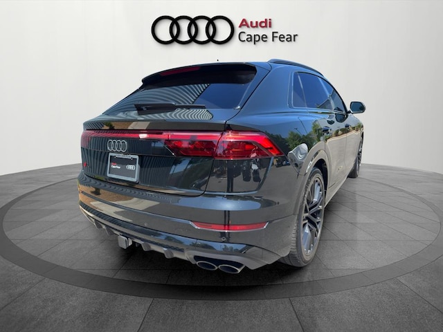 2026 Audi SQ8 Prestige - Photo 6