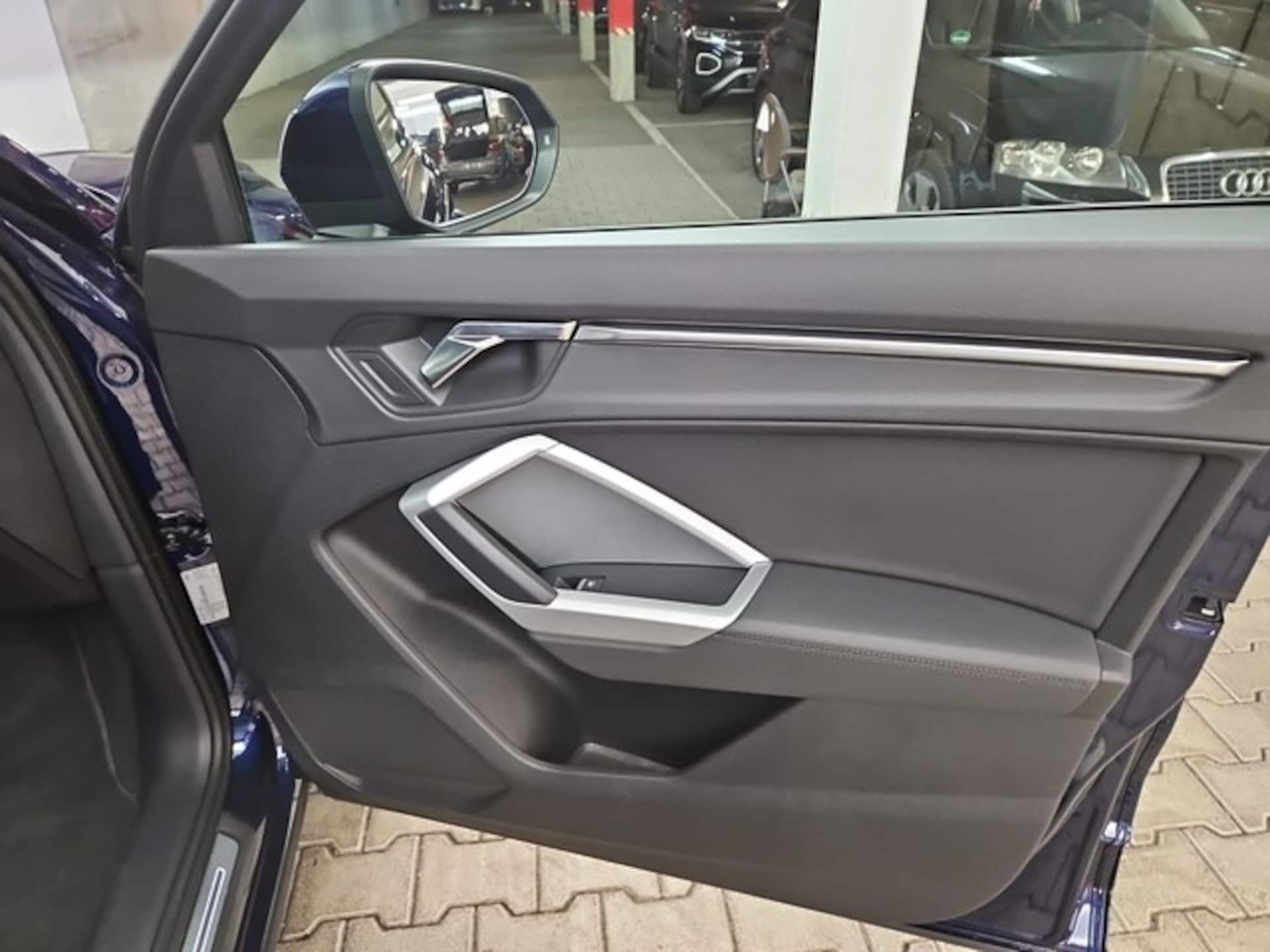 Audi Q3 SUV S line