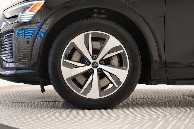 2024 Audi Q8 Sportback e-tron