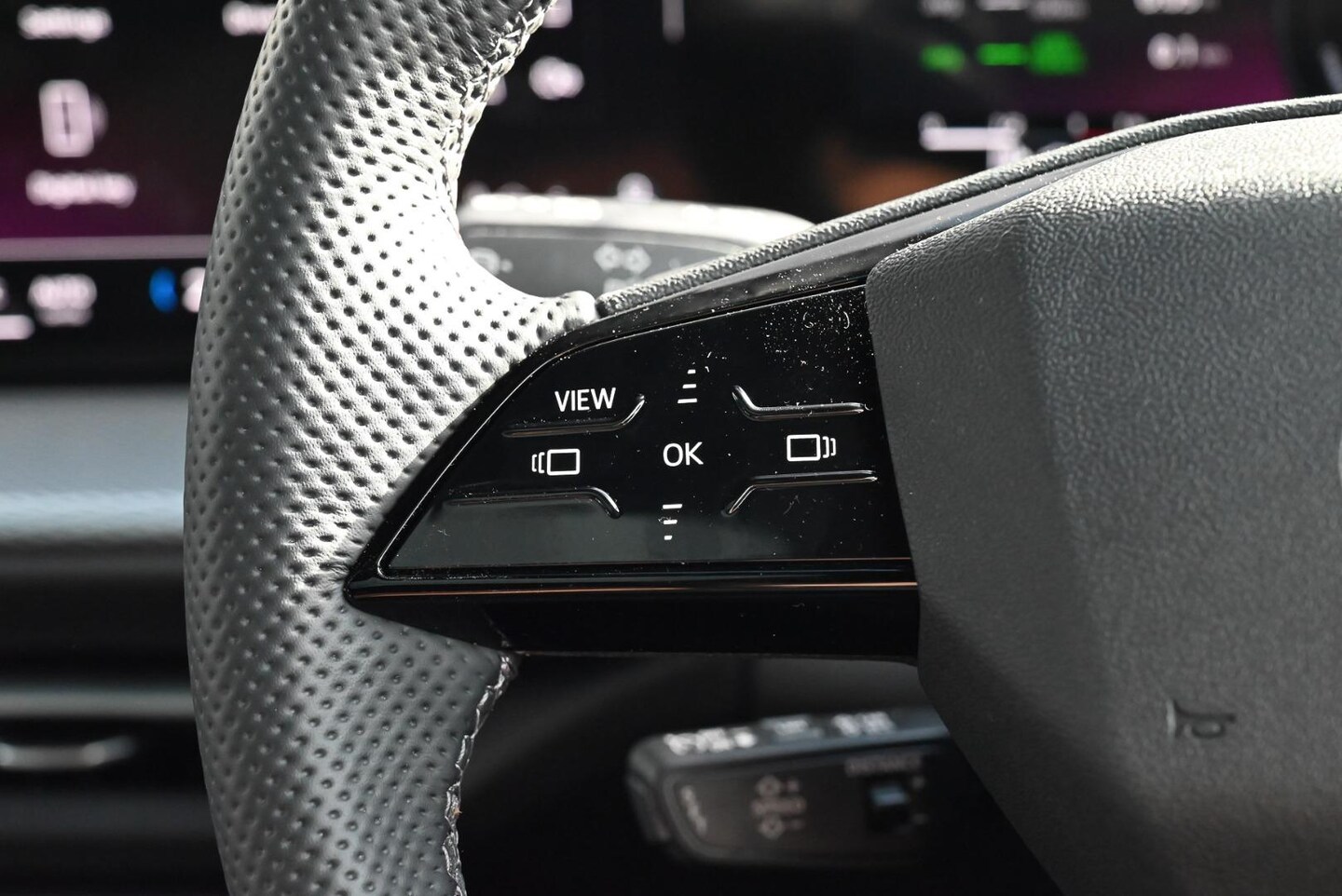 Image about Audi Q5 SUV e-hybrid quattro S tronic