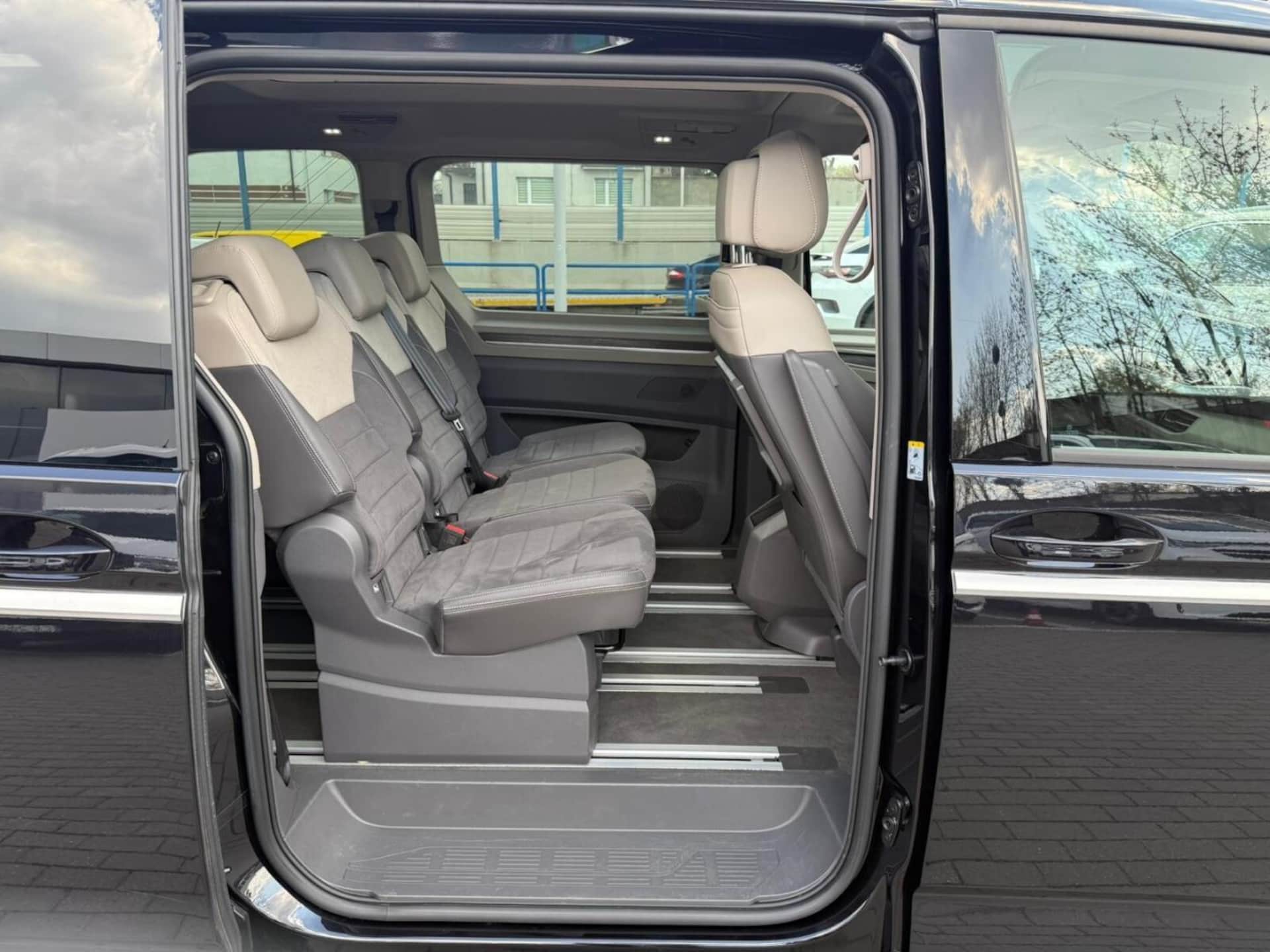 Volkswagen Multivan Style