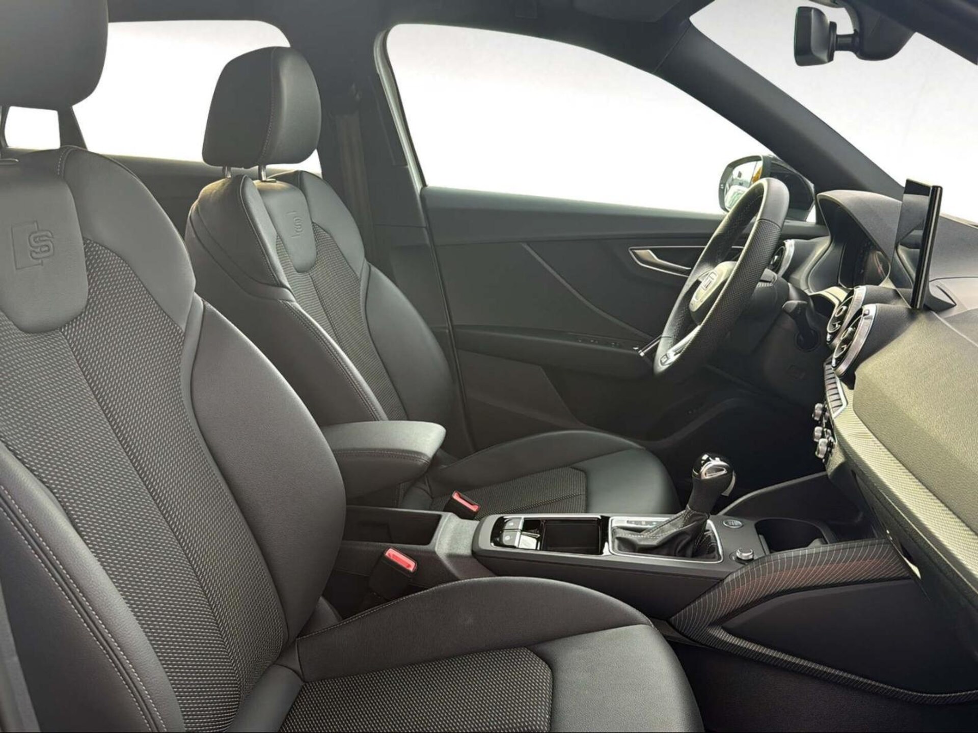 Audi Q2 S line