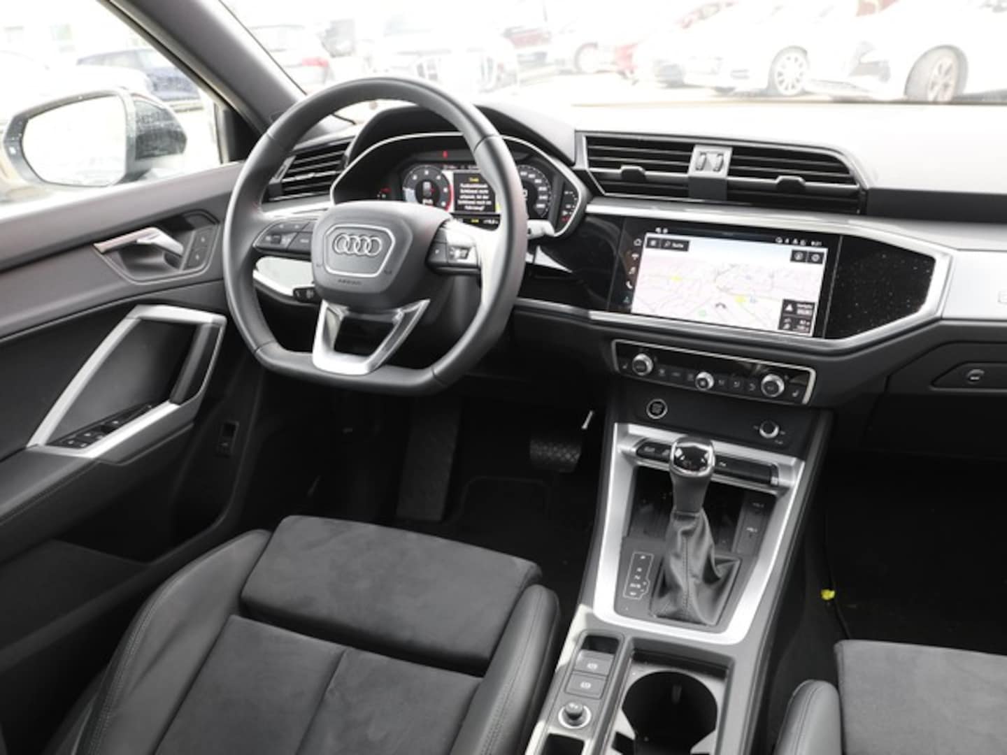 Bild über Audi Q3 Sportback S line 35 TDI S tronic - für weitere Informationen kontaktieren Sie den Audi Partner