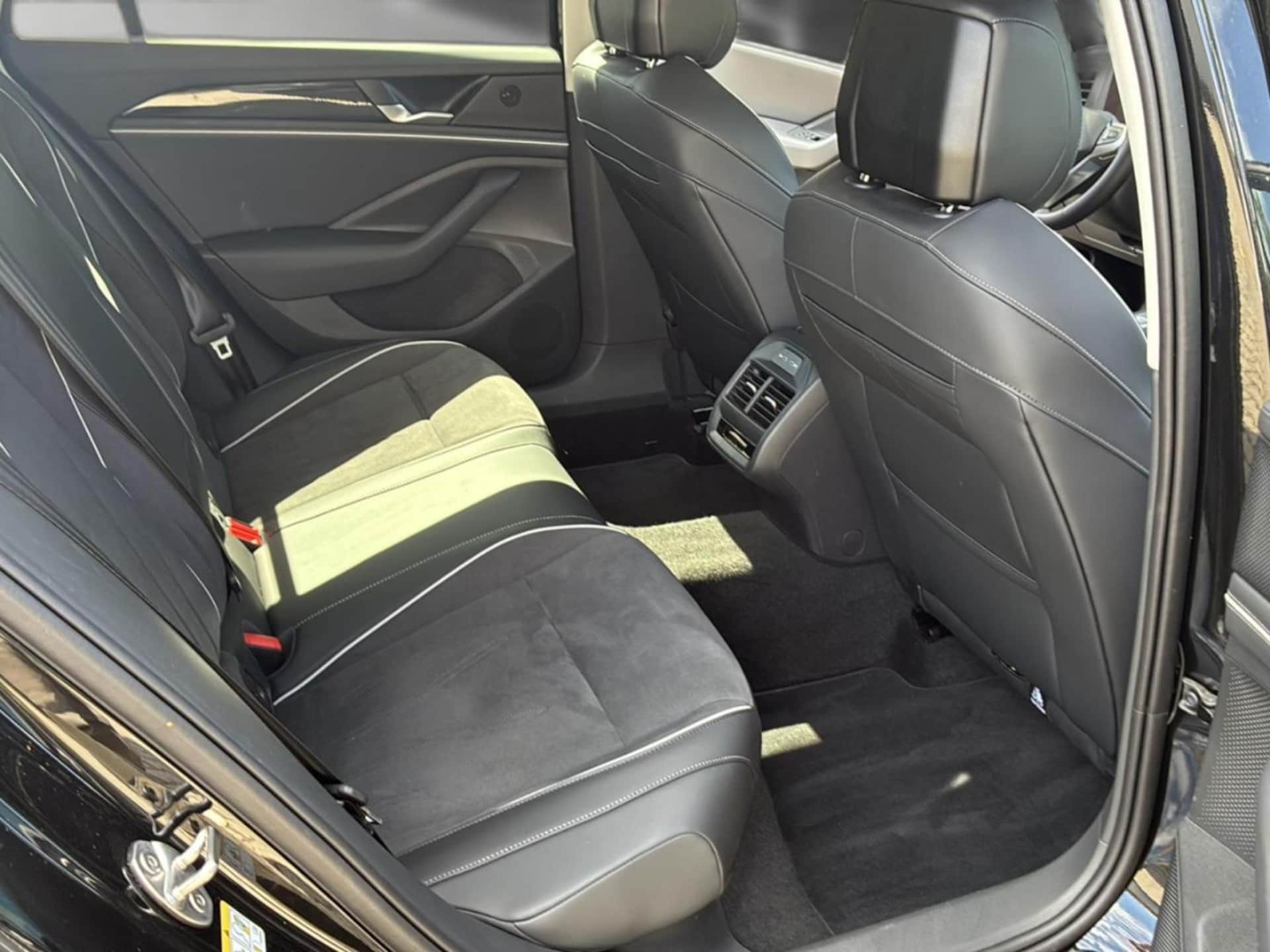 Volkswagen Passat Business