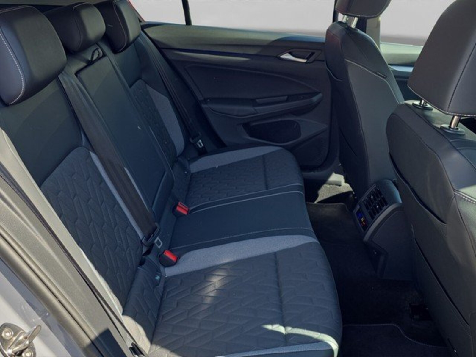 Volkswagen Golf – Bild 8