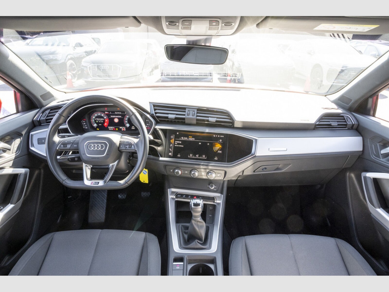 Audi Q3 Sportback – Bild 11
