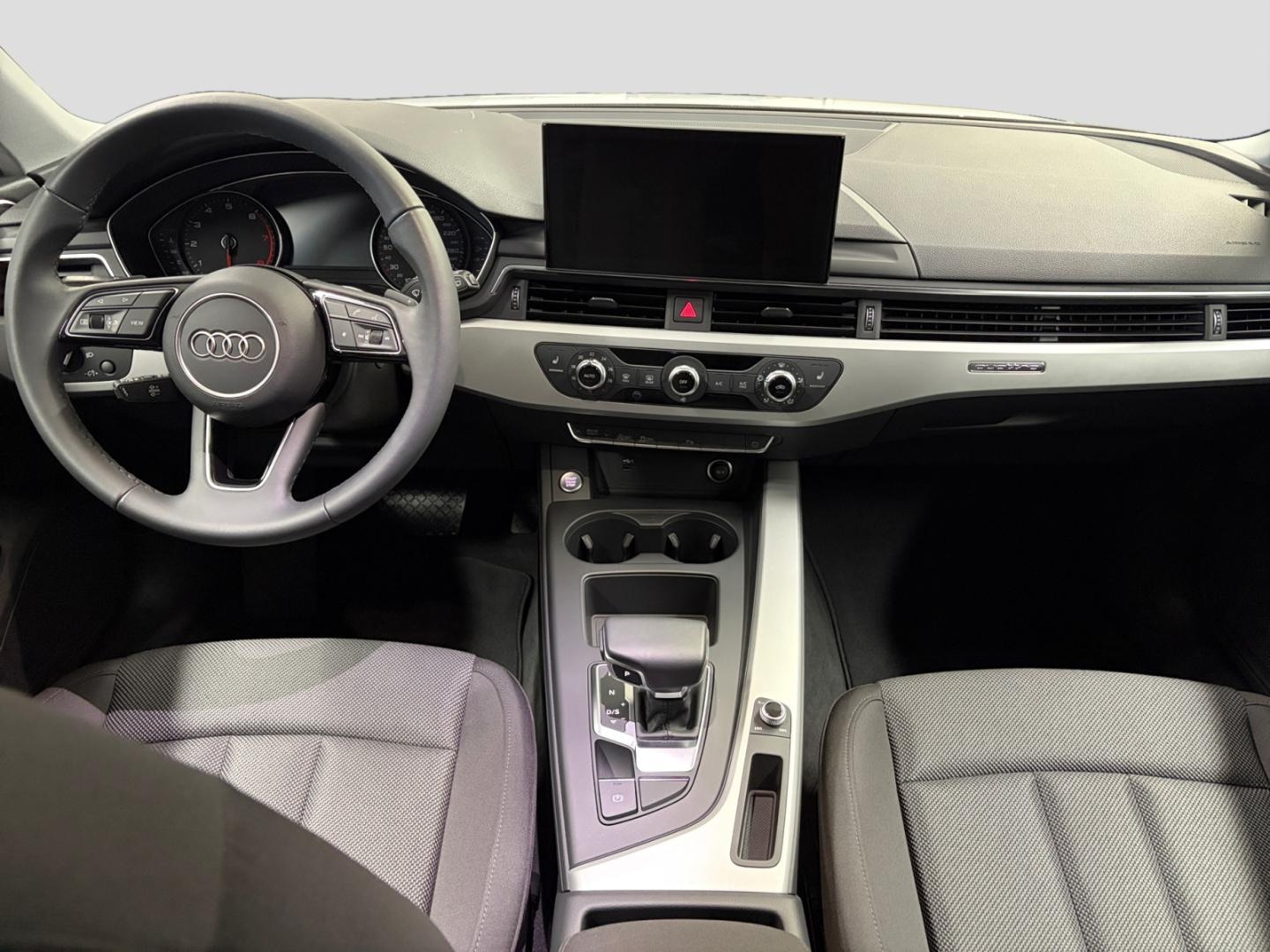 Bild über Audi A4 Avant S line 45 TFSI quattro S tronic - für weitere Informationen kontaktieren Sie den Audi Partner