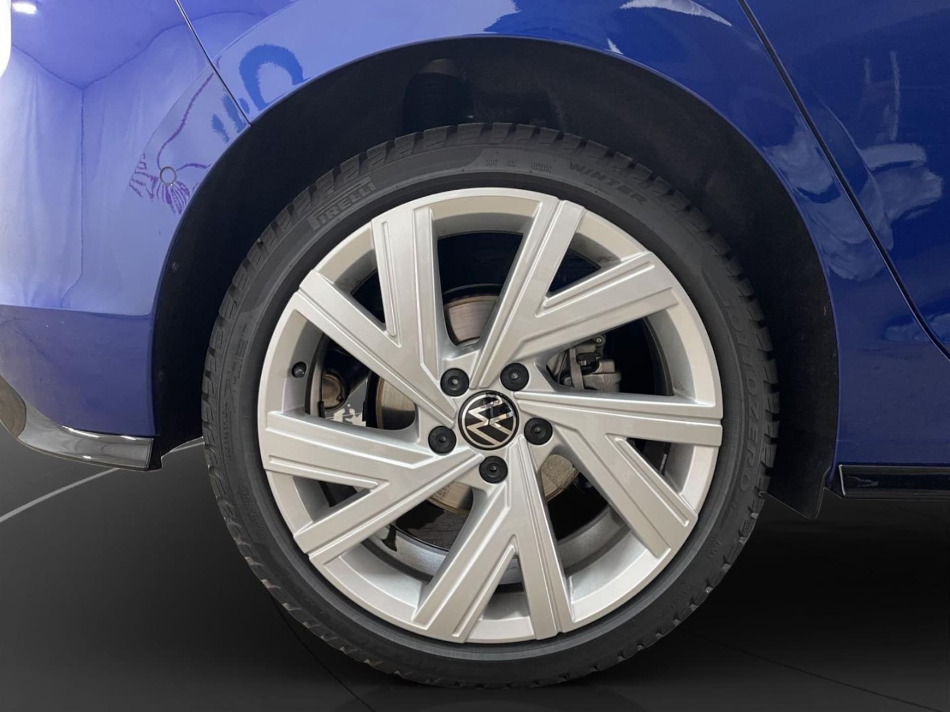 Volkswagen Golf R-Line