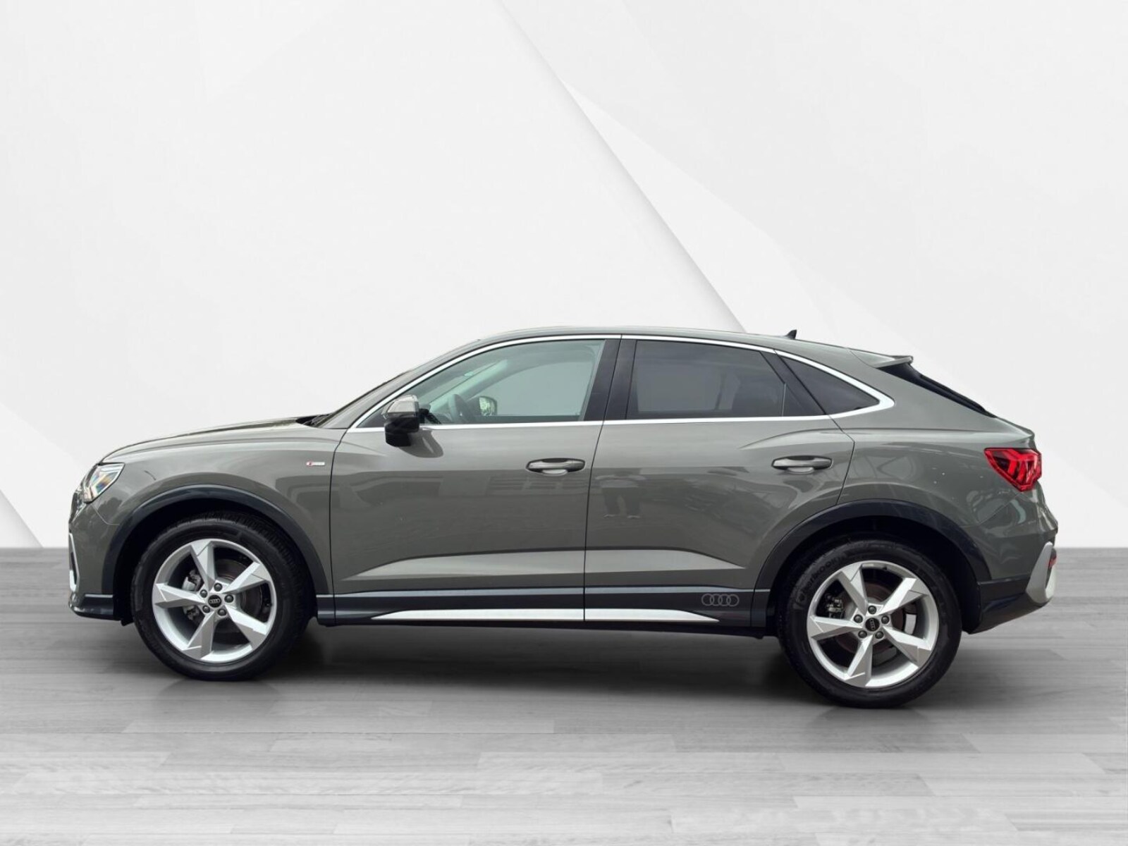 Audi Q3 Sportback – Bild 12
