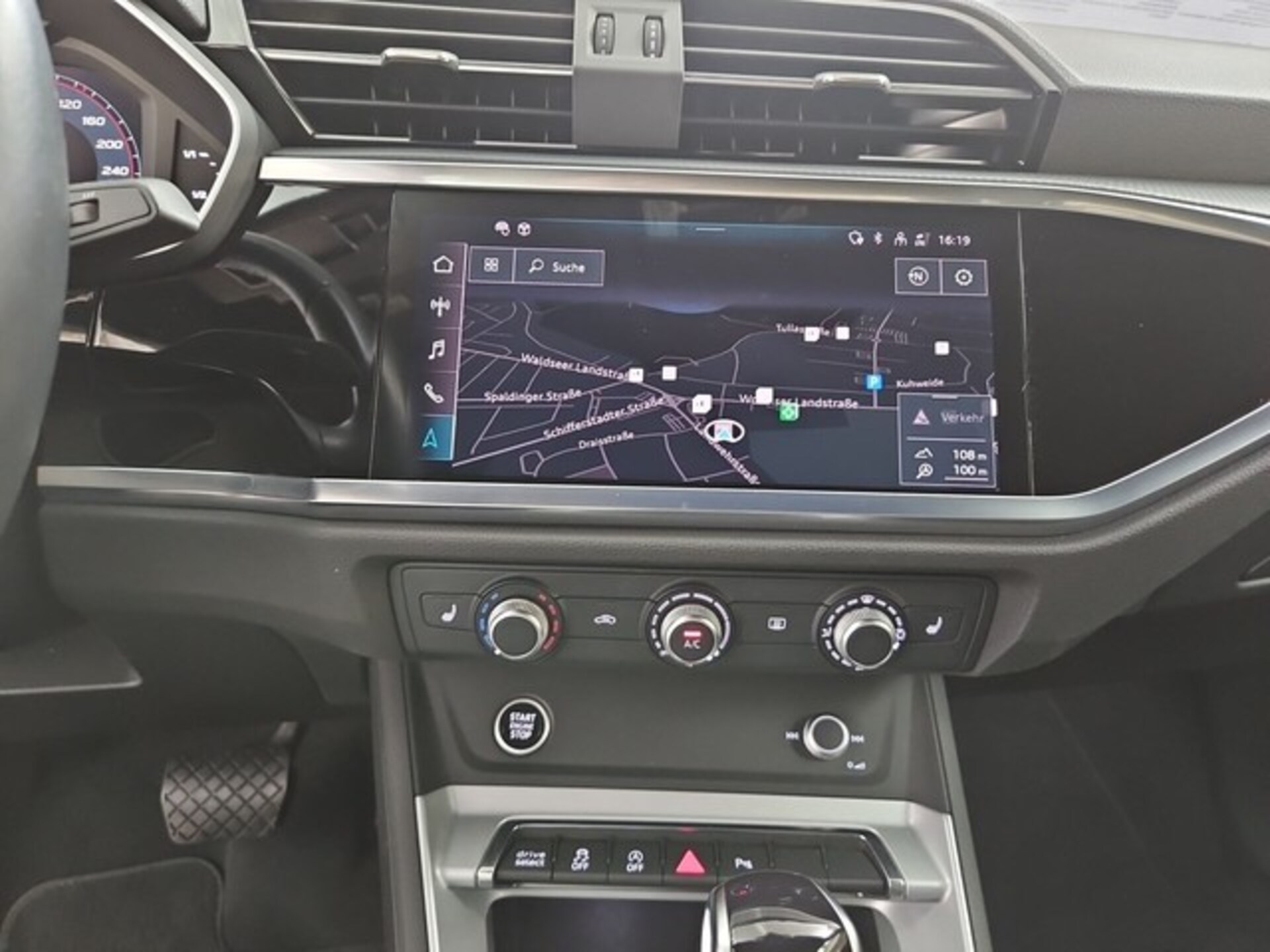 Audi Q3 SUV S line