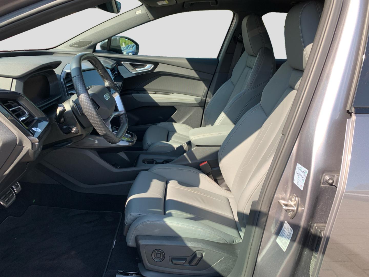 Image about Audi Q4 e-tron 40 e-tron