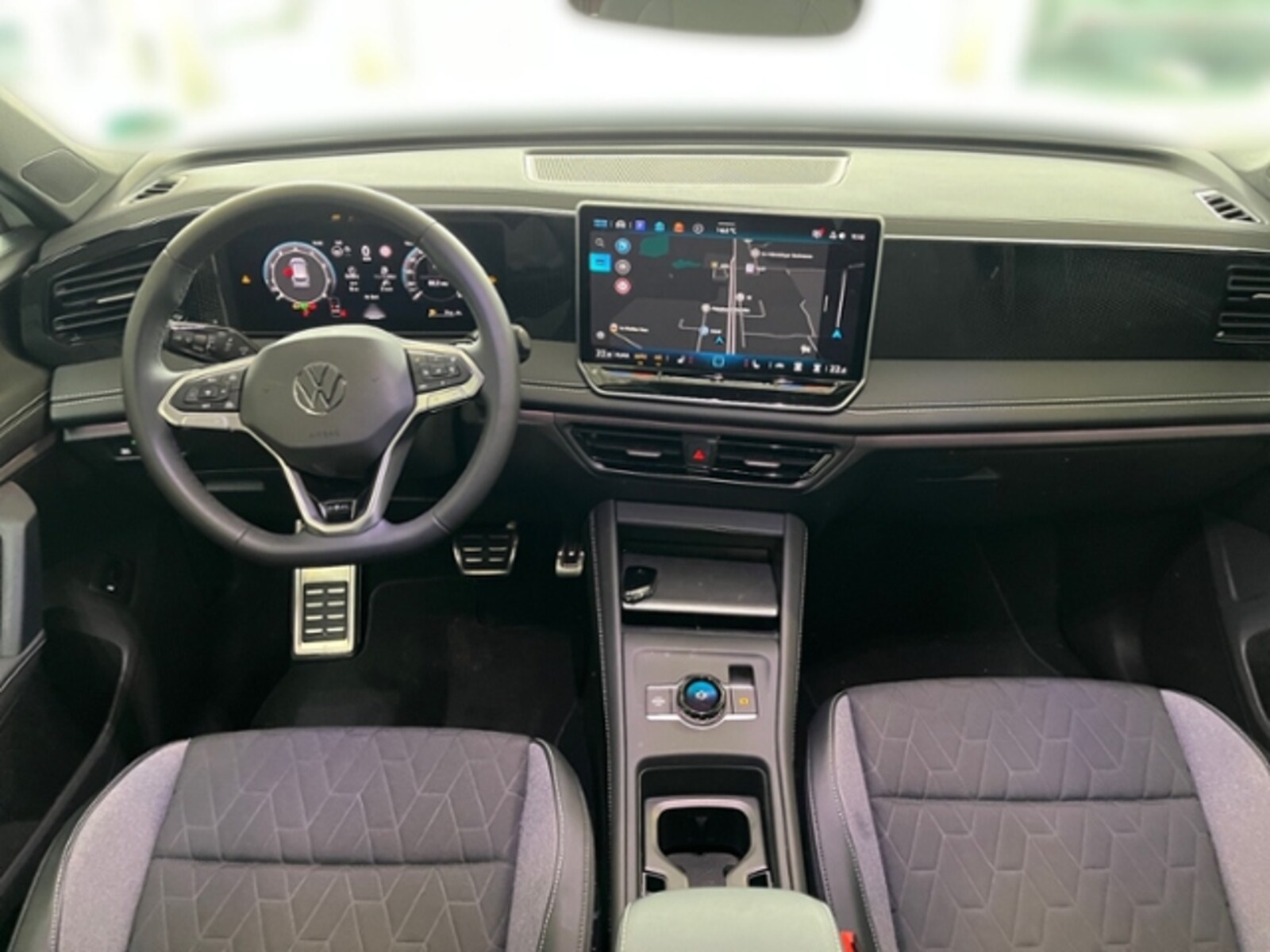 Volkswagen Tiguan – Bild 13