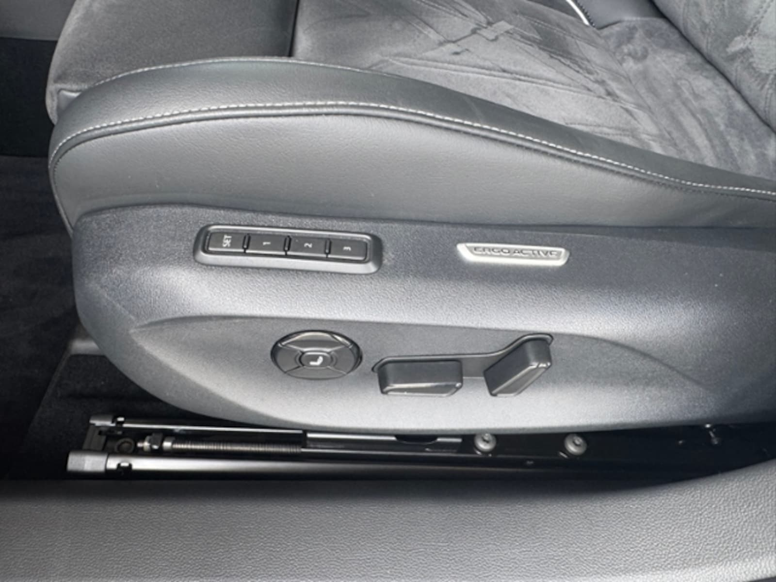 Volkswagen Passat – Bild 14