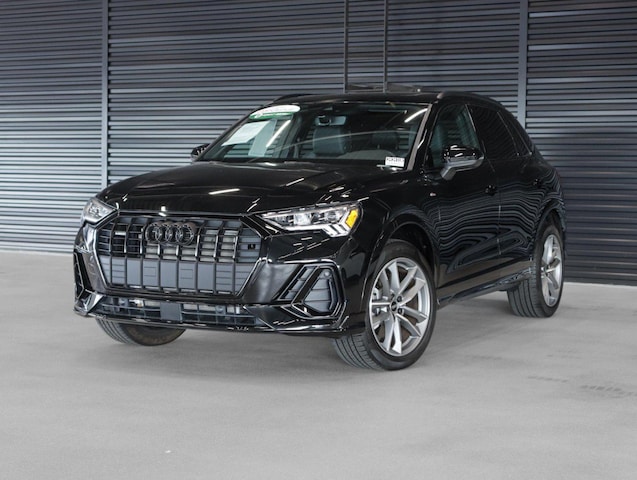 Photo of 2024 Audi Q3 SUV 