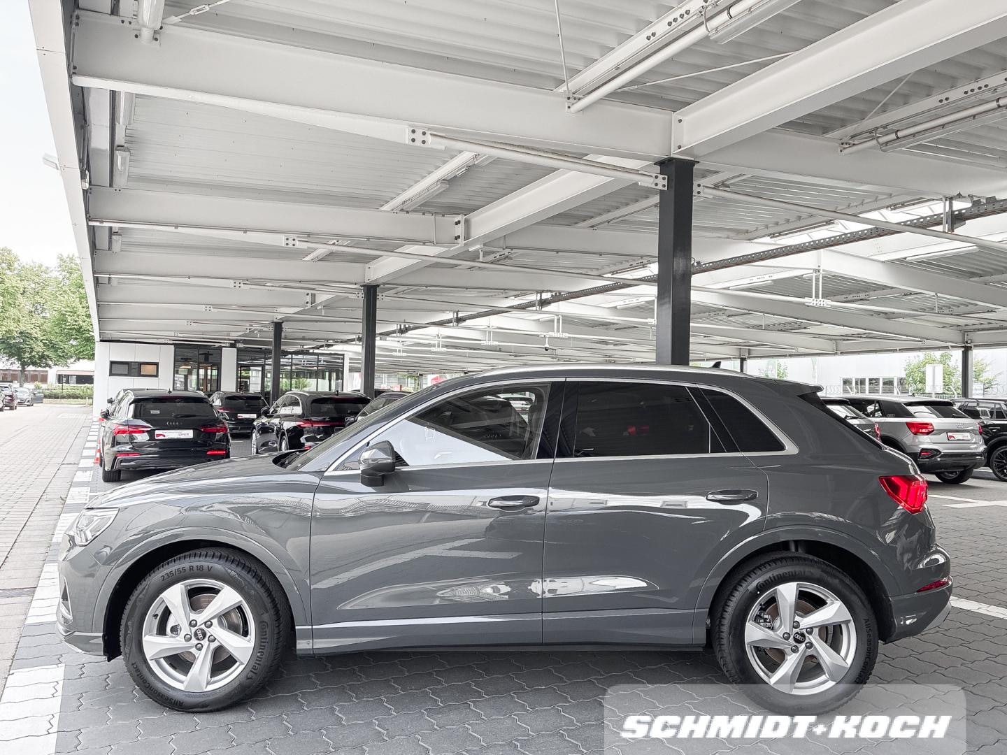 Bild über Audi Q3 TFSI 110 kW S tronic - für weitere Informationen kontaktieren Sie den Audi Partner