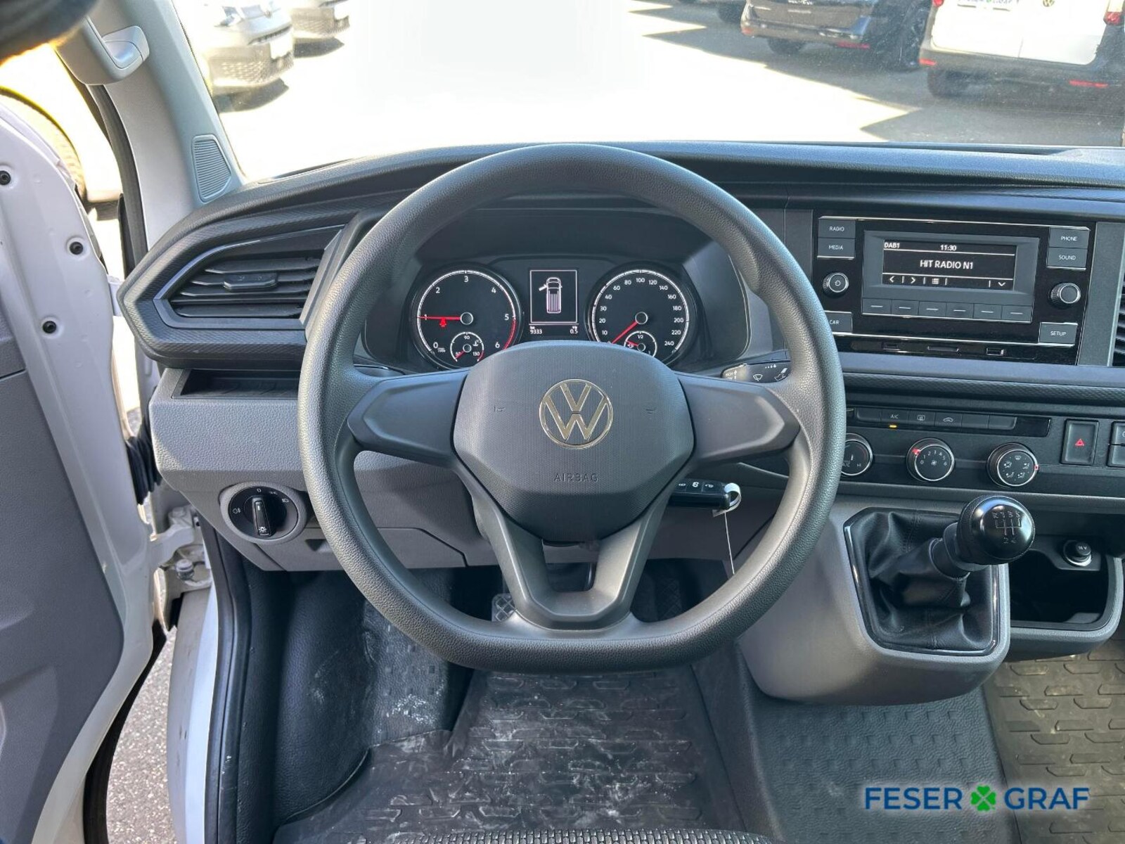 Volkswagen T6.1 Transporter Kasten kurzer Radstand – Bild 9