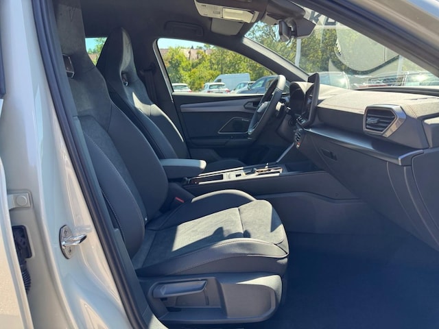 Bild des Autos 16
