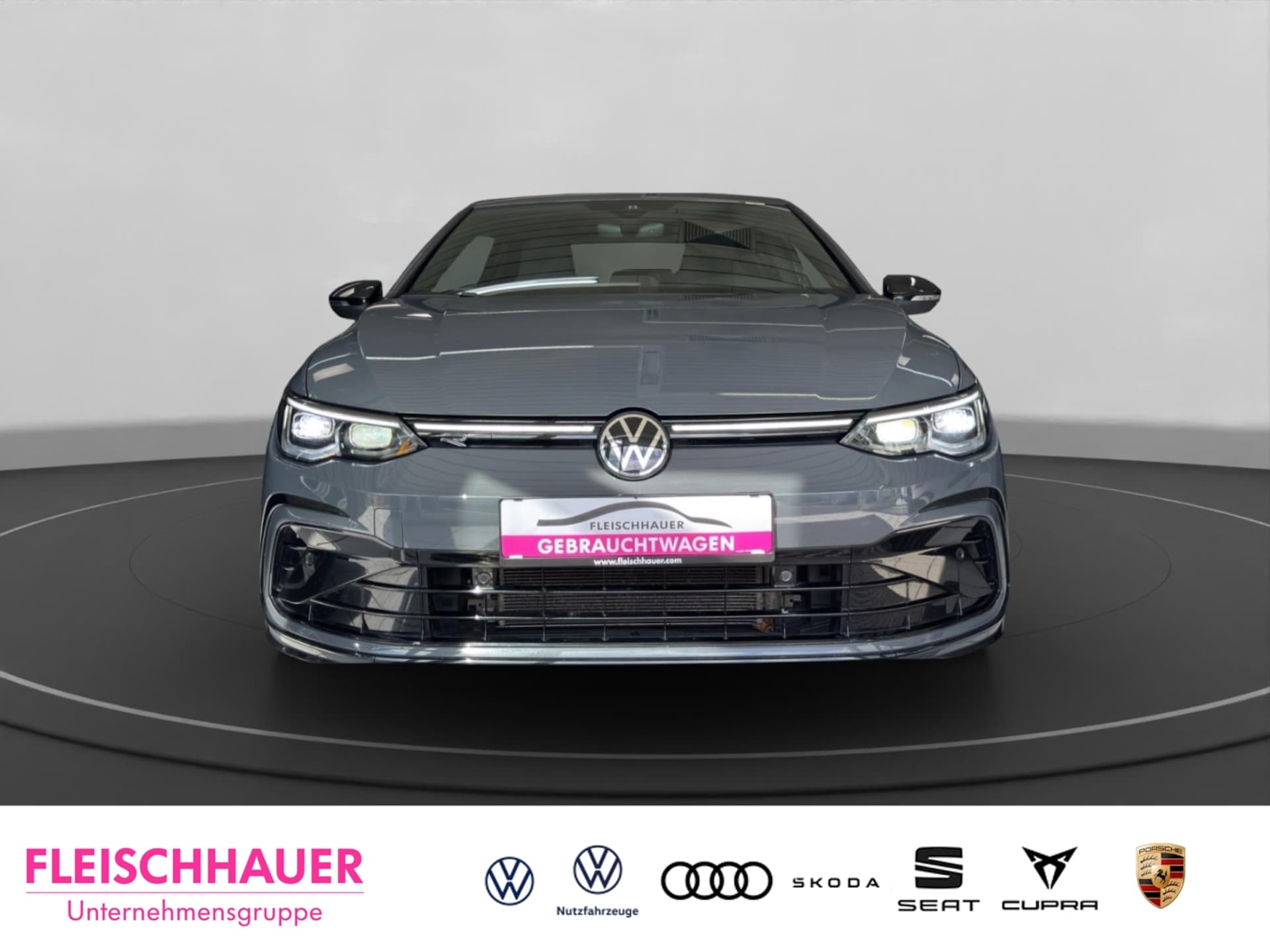 Volkswagen Golf R-Line