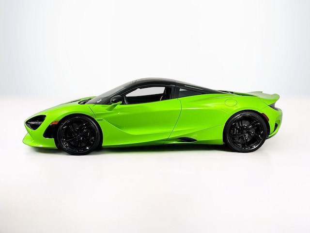2025 McLaren 750S