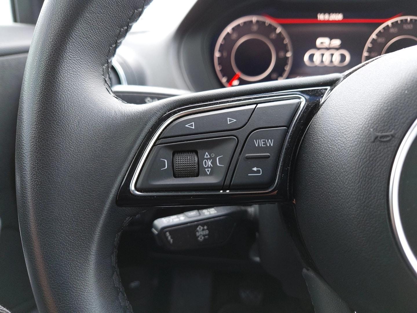 Bild über Audi Q2 advanced 30 TDI Schaltgetriebe - für weitere Informationen kontaktieren Sie den Audi Partner