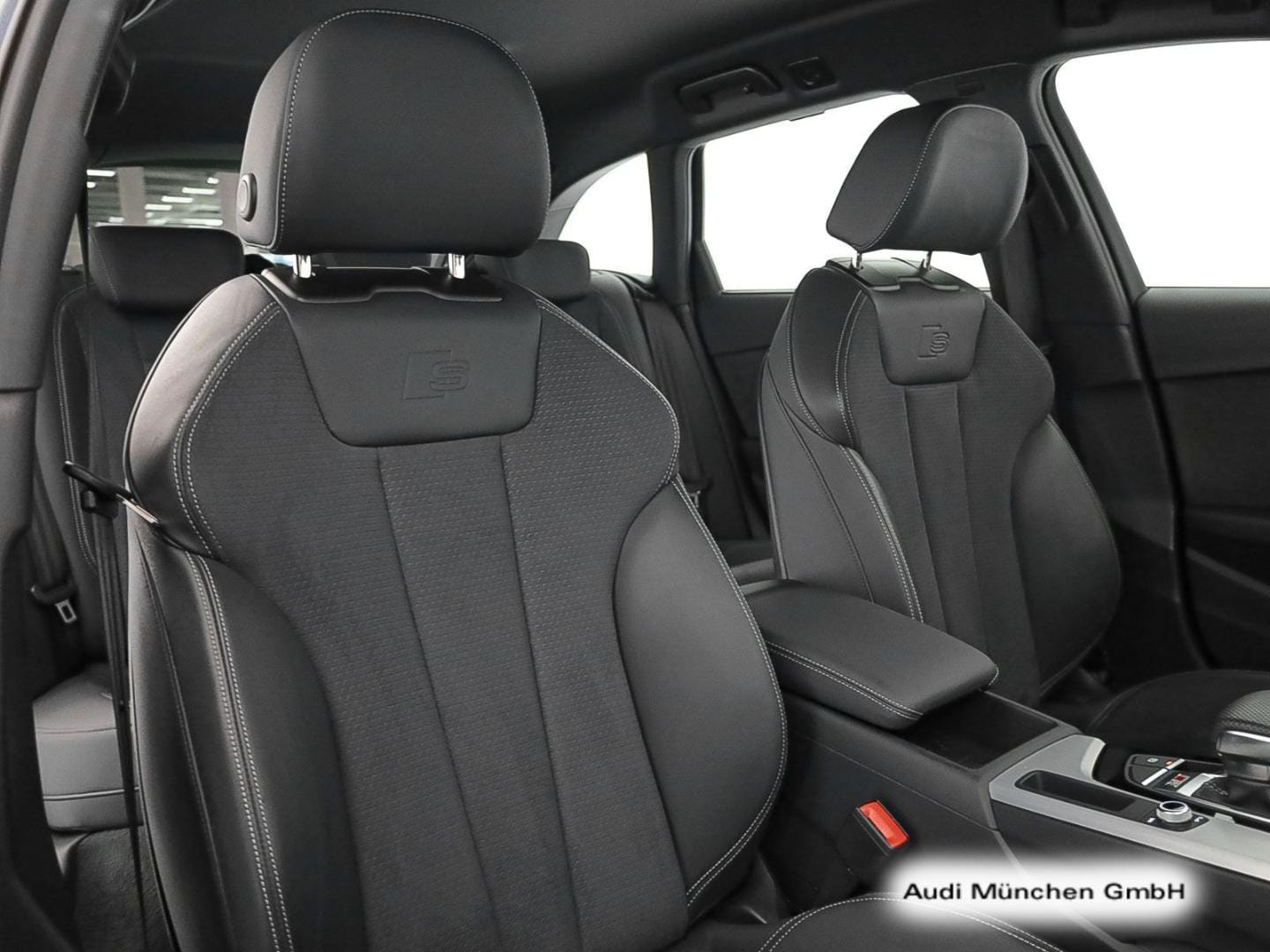 Bild über - für weitere Informationen kontaktieren Sie den Audi Partner