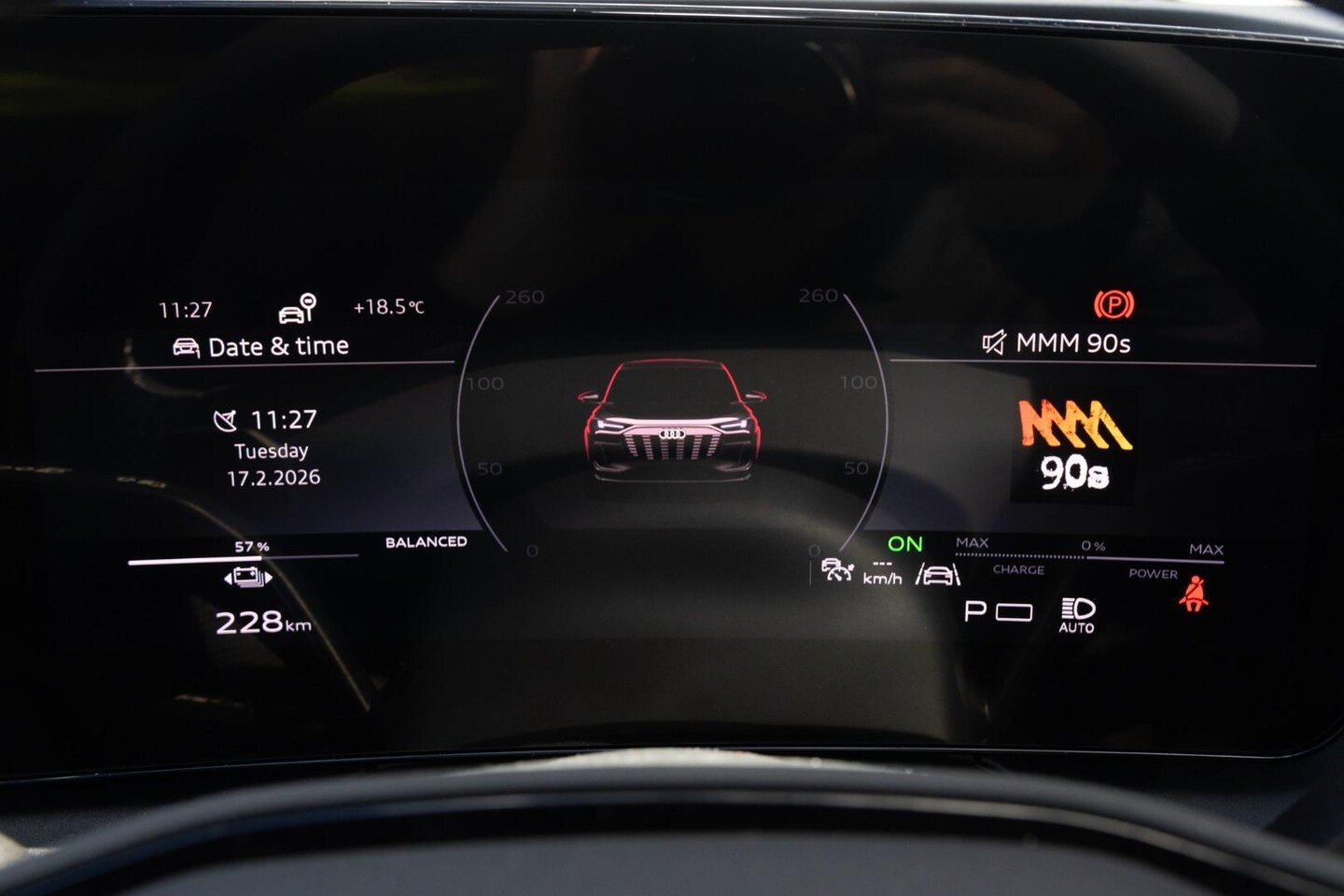 Image about Audi SQ6 SUV e-tron e-tron quattro