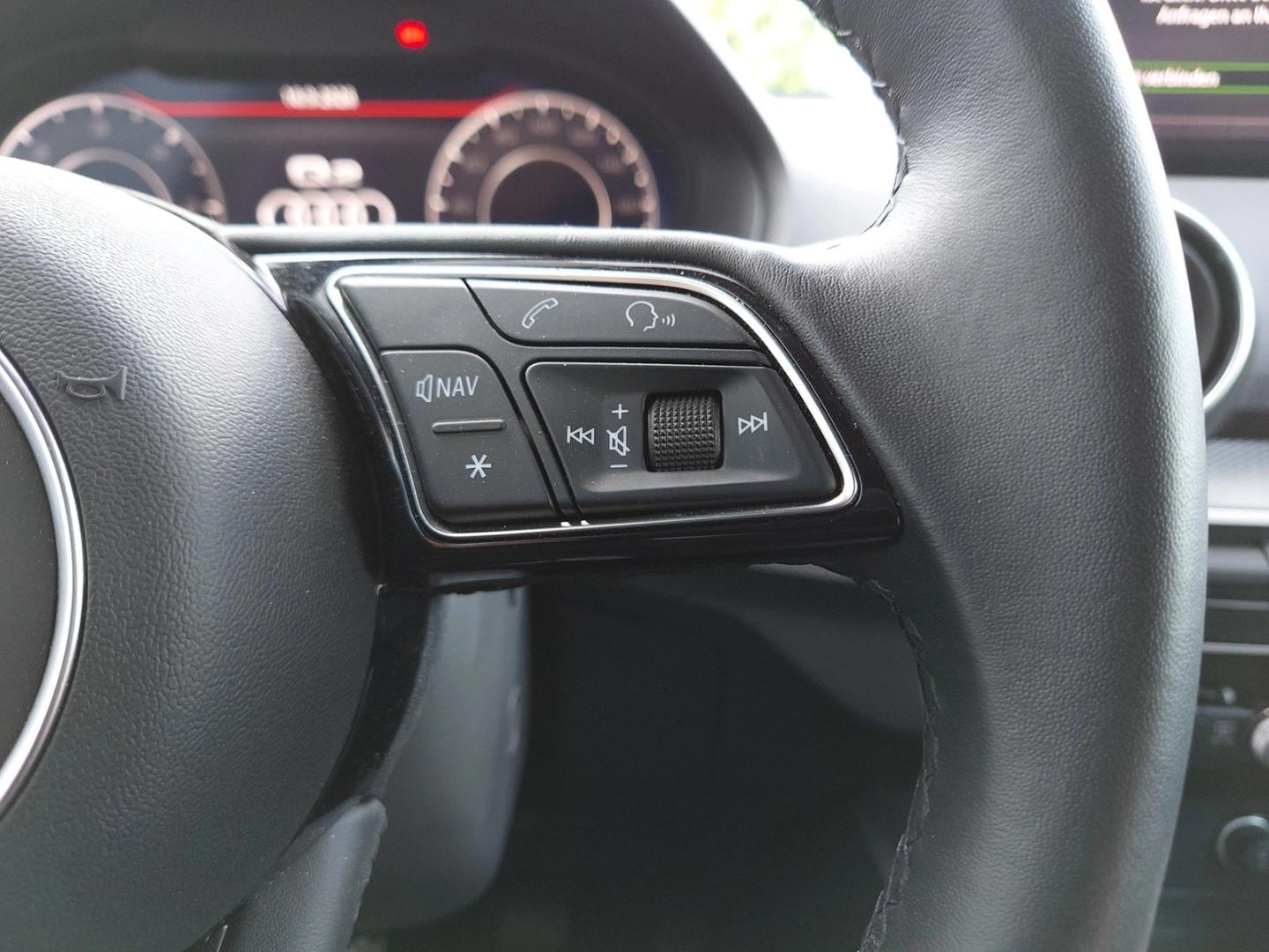 Bild über Audi Q2 advanced 30 TDI Schaltgetriebe - für weitere Informationen kontaktieren Sie den Audi Partner
