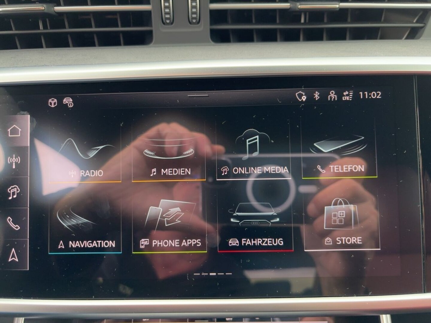 Bild über Audi S6 Avant TDI quattro tiptronic - für weitere Informationen kontaktieren Sie den Audi Partner