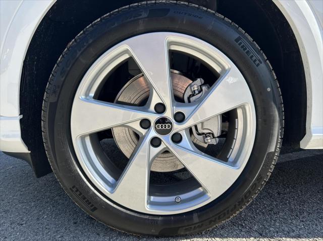 2025 Audi Q5 Premium Plus - Photo 11
