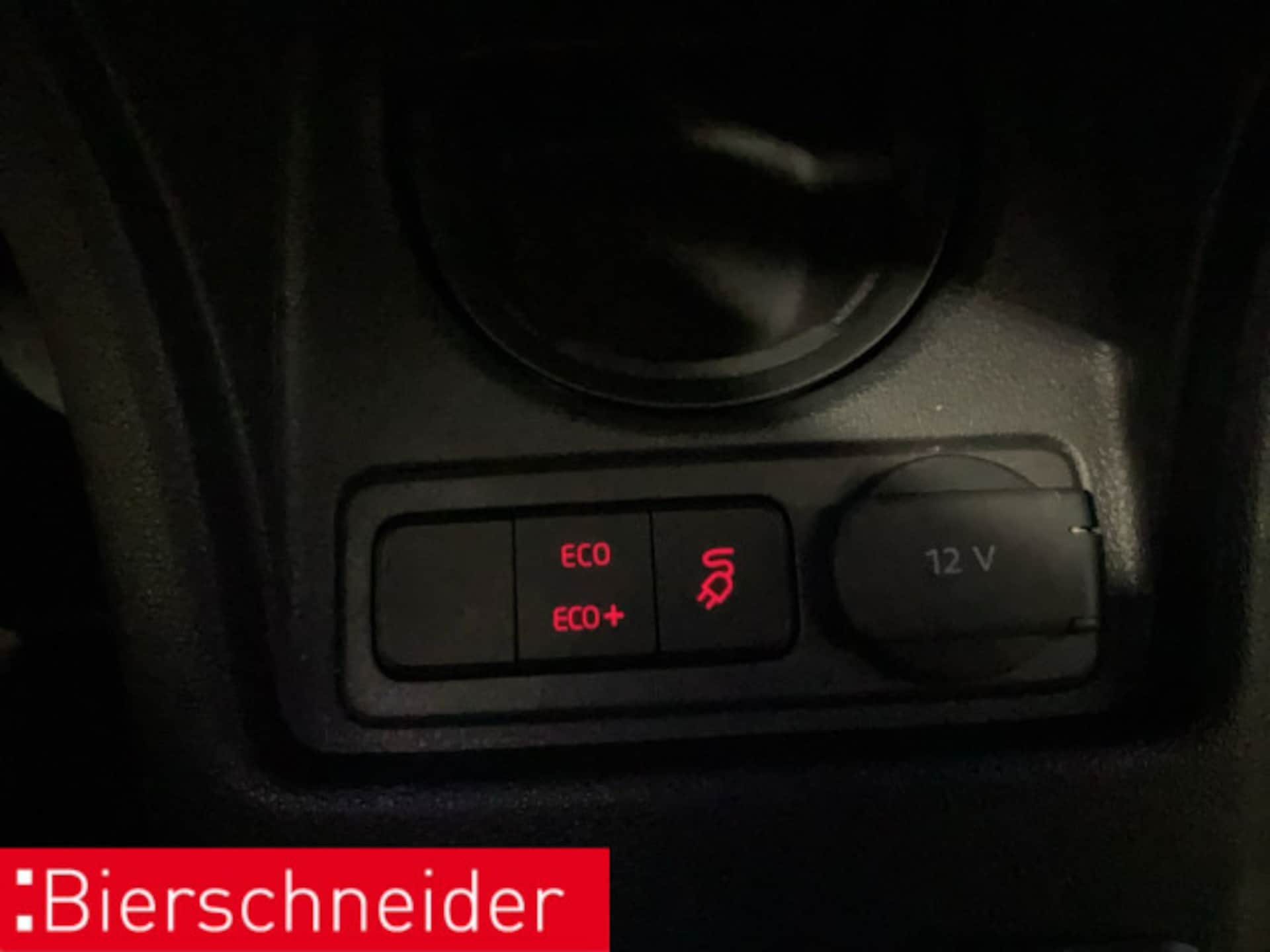 Volkswagen e-up! Style "Plus"