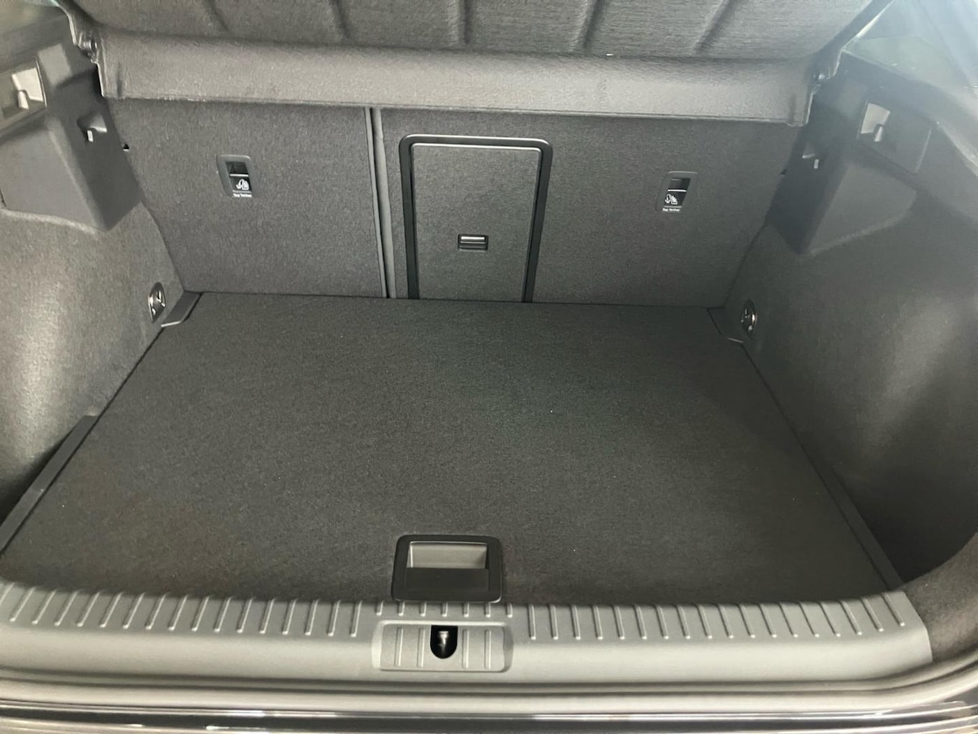 CUPRA Formentor 1.5 eTSI DSG 110 kW (150 CV) — photo 7