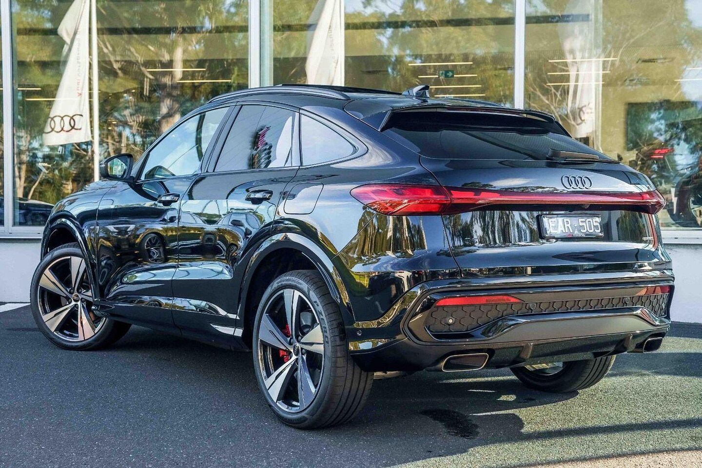 Image about Audi Q5 Sportback e-hybrid quattro S tronic
