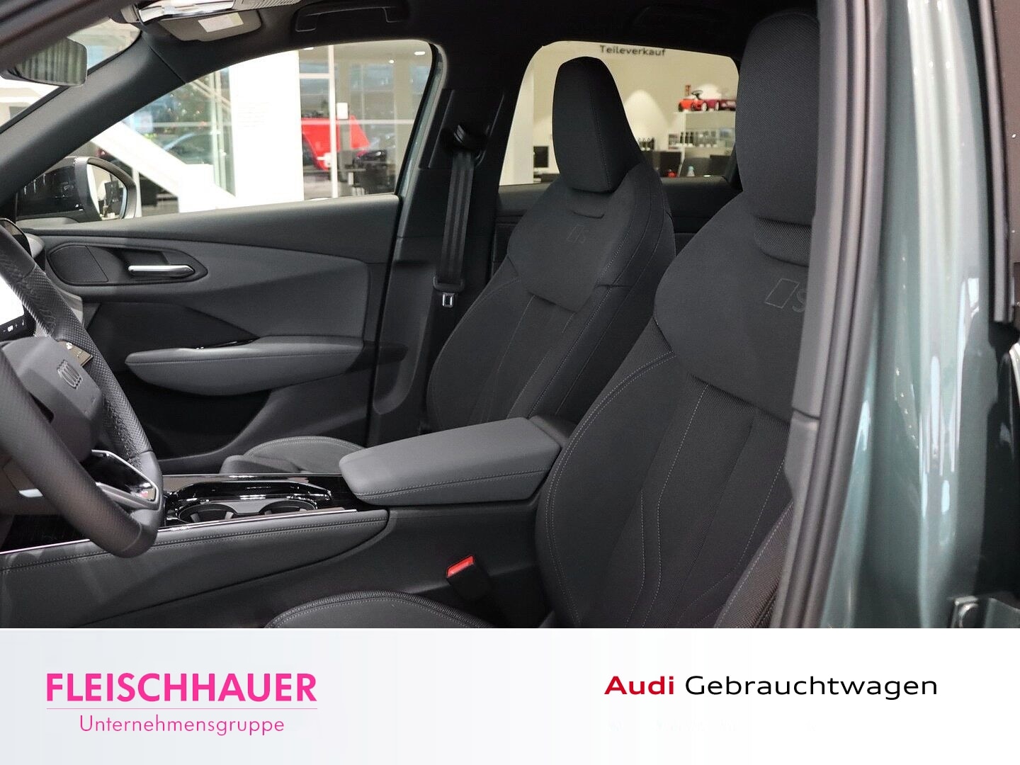 Bild über Audi Q3 SUV TFSI 110 kW S tronic - für weitere Informationen kontaktieren Sie den Audi Partner