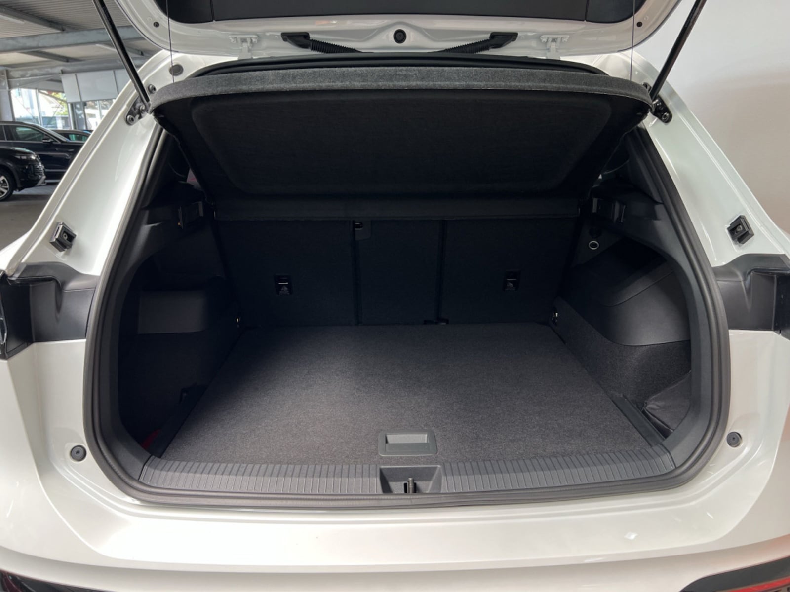 Volkswagen Tiguan – Bild 9