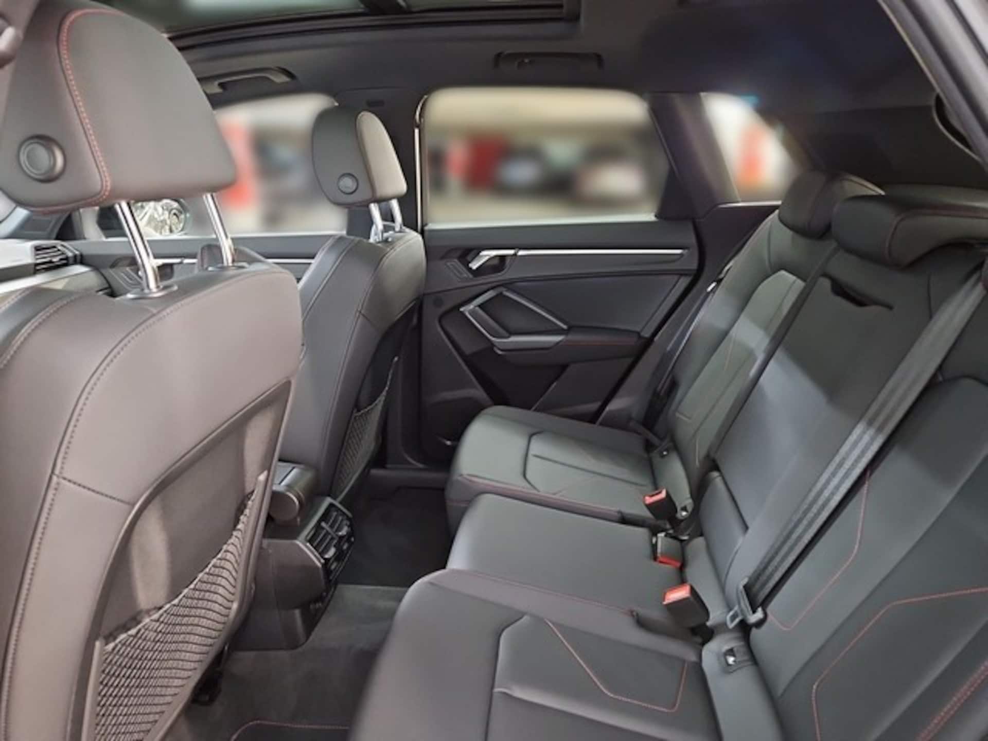 Audi Q3 SUV S line