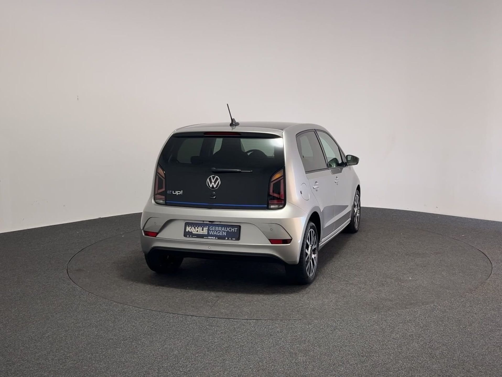 Volkswagen e-up! Style "Plus"