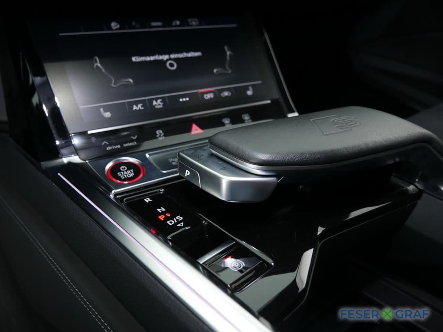 Bild über Audi SQ8 e-tron e-tron quattro - für weitere Informationen kontaktieren Sie den Audi Partner