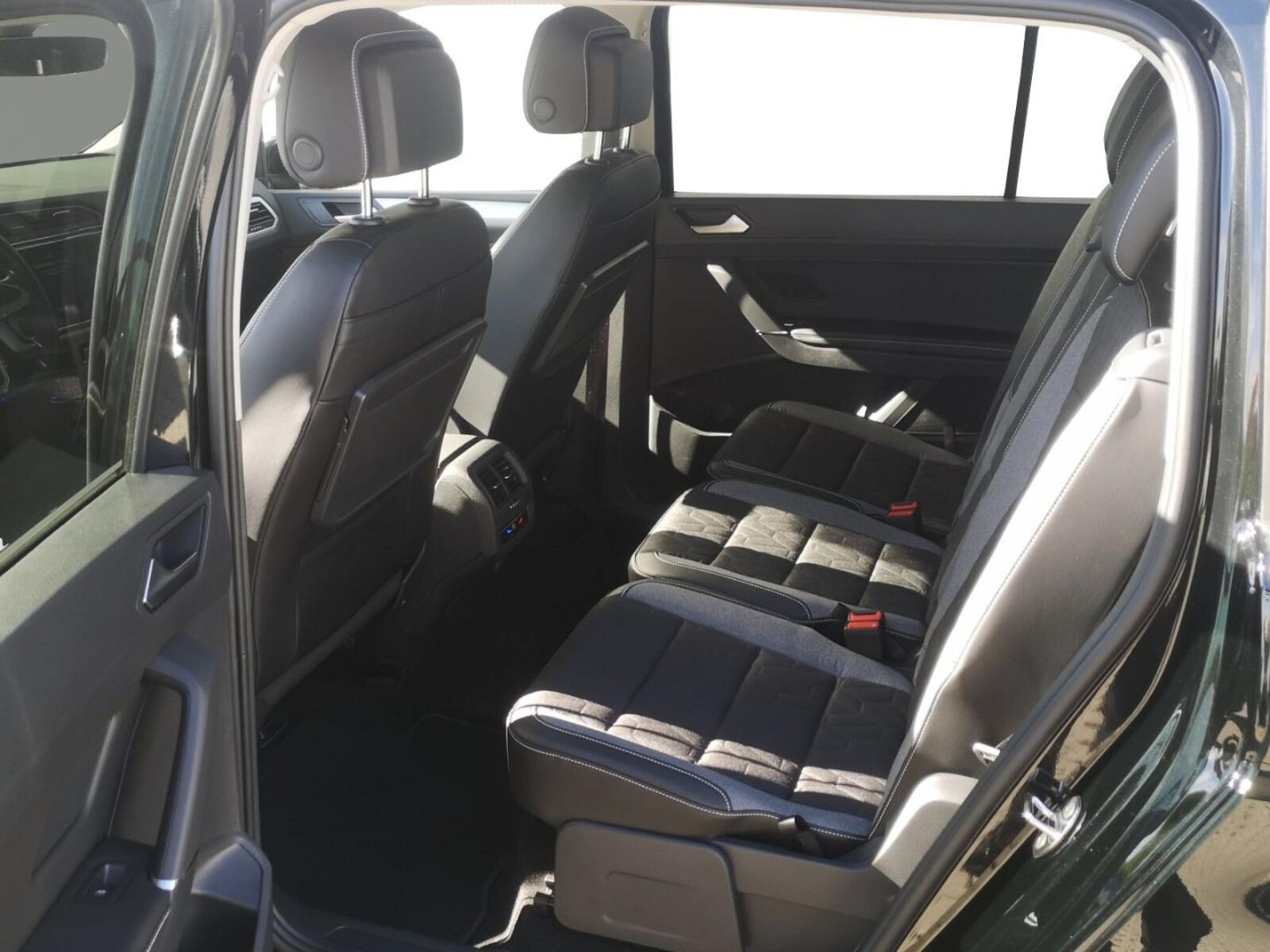 Volkswagen Touran – Bild 18