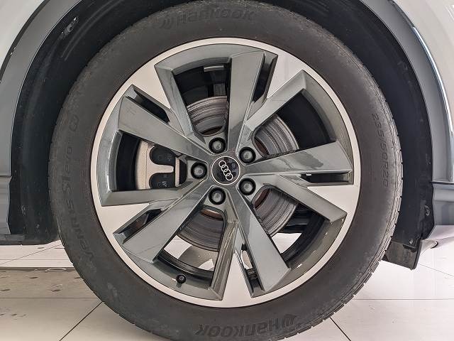 Audi Q4 e-tron 40 e-tron 150,00 kW for more details contact your dealer